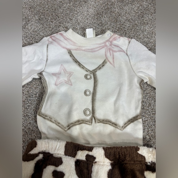 NEW! Vintage Old Navy Western Cowgirl Baby outfit baby Halloween costume 3-6 mon - Picture 10 of 10